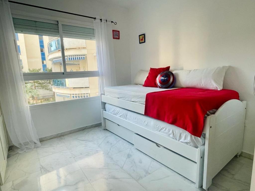 Bonito Apartamento De La Playa Villajoyosa Eksteriør billede